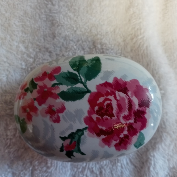 Small Otagari trinket box. - Picture 2 of 5